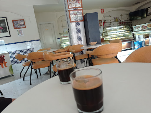 Confitería CHAMORRO