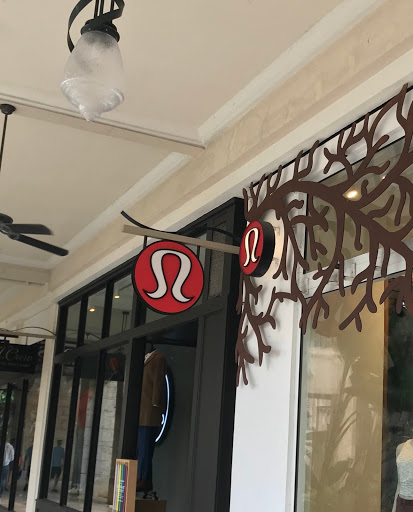 Sportswear Store «lululemon», reviews and photos, 342 San Lorenzo Ave #1055, Coral Gables, FL 33146, USA