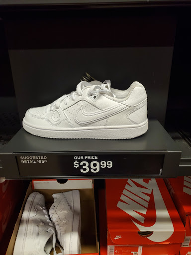 Clothing Store «Nike Factory Store», reviews and photos, 29300 Hempstead Rd #501, Cypress, TX 77433, USA