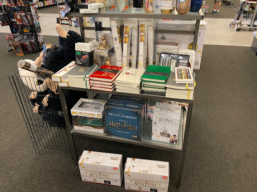 Book Store «Books-A-Million», reviews and photos, 6235 N Davis Hwy, Pensacola, FL 32504, USA