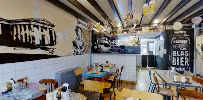 Atmosphère du Restaurant de hamburgers Kaffee Berlin à Lyon - n°8
