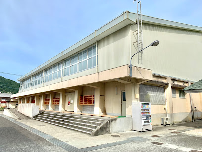 東長島スポーツ公園体育館