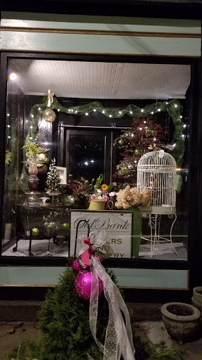 Consignment Shop «Old Bank Flowers Art and Marketplace», reviews and photos, 66 Main St, East Hampton, CT 06424, USA