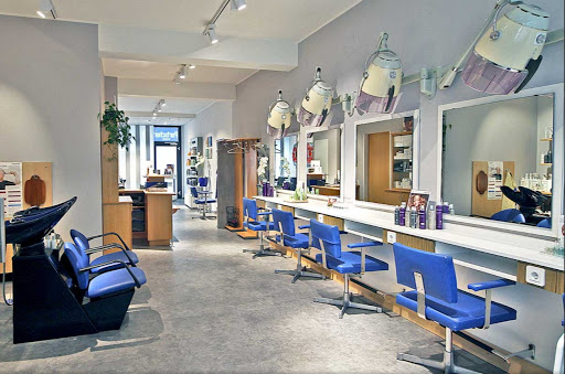 Hairdresser at Kai La Biosthétique In Salzburg