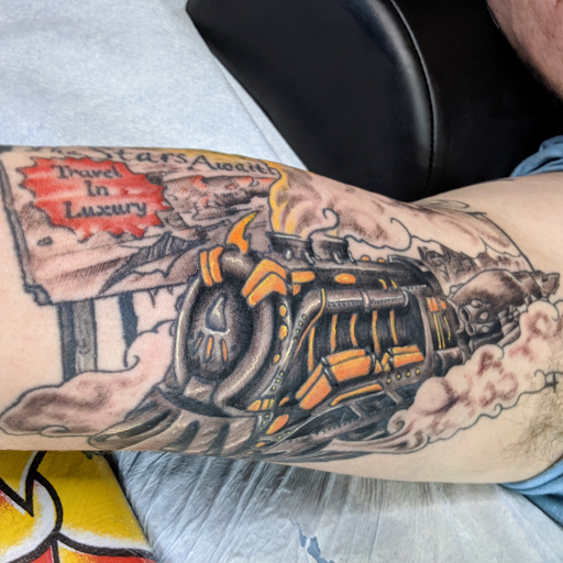 Tattoo Shop «Martian Arts Tattoo Studio», reviews and photos, 3352 SE Hawthorne Blvd, Portland, OR 97214, USA