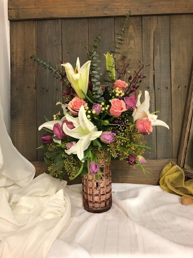 Florist «Flowers by Nancy, too!», reviews and photos, 1208 Ranch Rd 620 S, Lakeway, TX 78734, USA