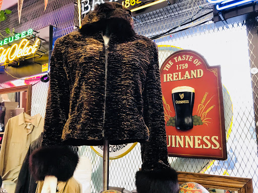 Pawn Shop «Liberty Pawn II», reviews and photos, 3800 Holland Rd # 101, Virginia Beach, VA 23452, USA