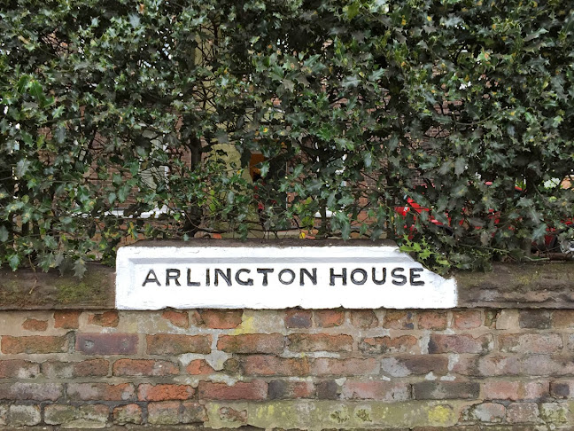Comments and reviews of Arlington House Residential Care Home