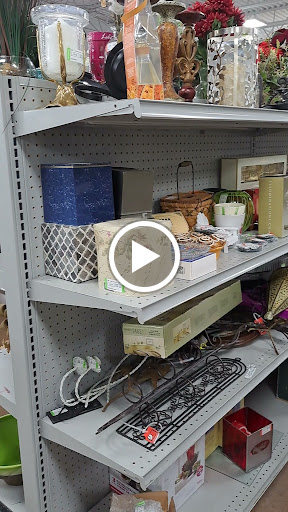 Thrift Store «Goodwill Retail Store of Lake St. Louis», reviews and photos, 913 Robert Raymond Dr, Lake St Louis, MO 63367, USA