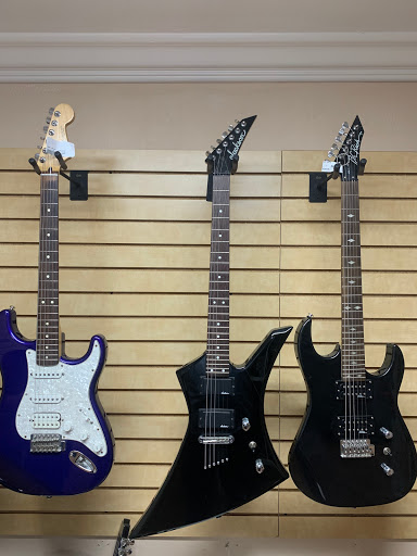 Pawn Shop «Bakersfield pawn shop», reviews and photos, 3117 Niles St, Bakersfield, CA 93306, USA