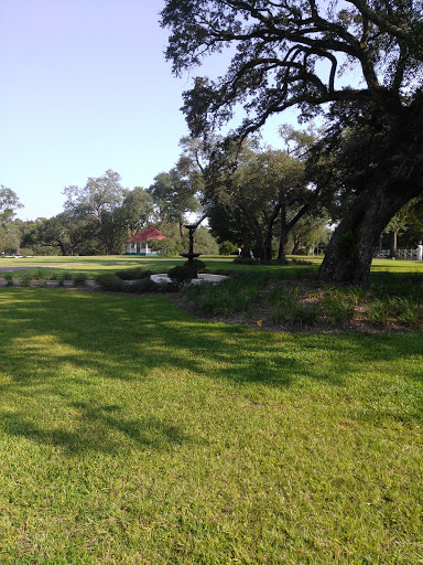 Bed & Breakfast «Oak Crest Mansion Inn», reviews and photos, 5267 Menge Ave, Pass Christian, MS 39571, USA