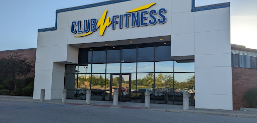 Gym «Club Fitness», reviews and photos, 957 Woodcrest Executive Dr, Creve Coeur, MO 63141, USA