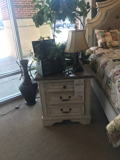 Furniture Store «Ashley HomeStore», reviews and photos, 1305 W 7th St, Frederick, MD 21702, USA