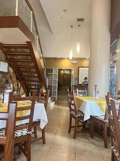Restaurante Bar Palace - Garcia Aviles, 101, entre, Victor Manuel Rendón Centro, Guayaquil 090306, Ecuador