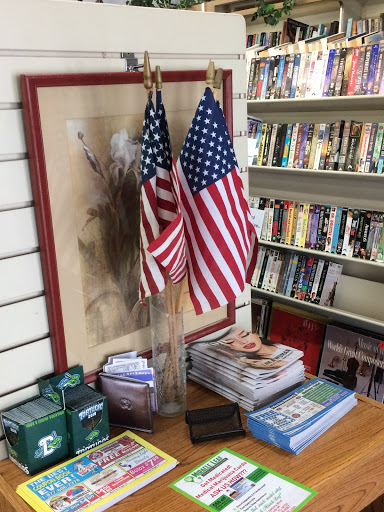 Thrift Store «Duvall Bargain Thrift Store», reviews and photos, 1200 Deltona Blvd, Deltona, FL 32725, USA