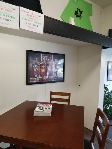 Vaporizer Store «Green Forest Vapor Shop Electronic Cigarettes», reviews and photos, 106 E Main St, Belleville, IL 62220, USA