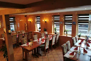 Yiamas Restaurant image