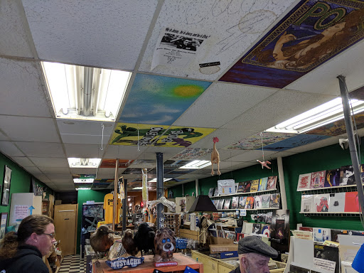 Record Store «POPS Resale», reviews and photos, 1423 Leestown Rd B, Lexington, KY 40511, USA