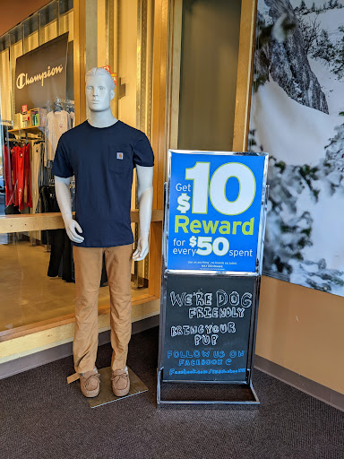 Outdoor Sports Store «Eastern Mountain Sports», reviews and photos, 281 Daniel Webster Hwy, Nashua, NH 03060, USA