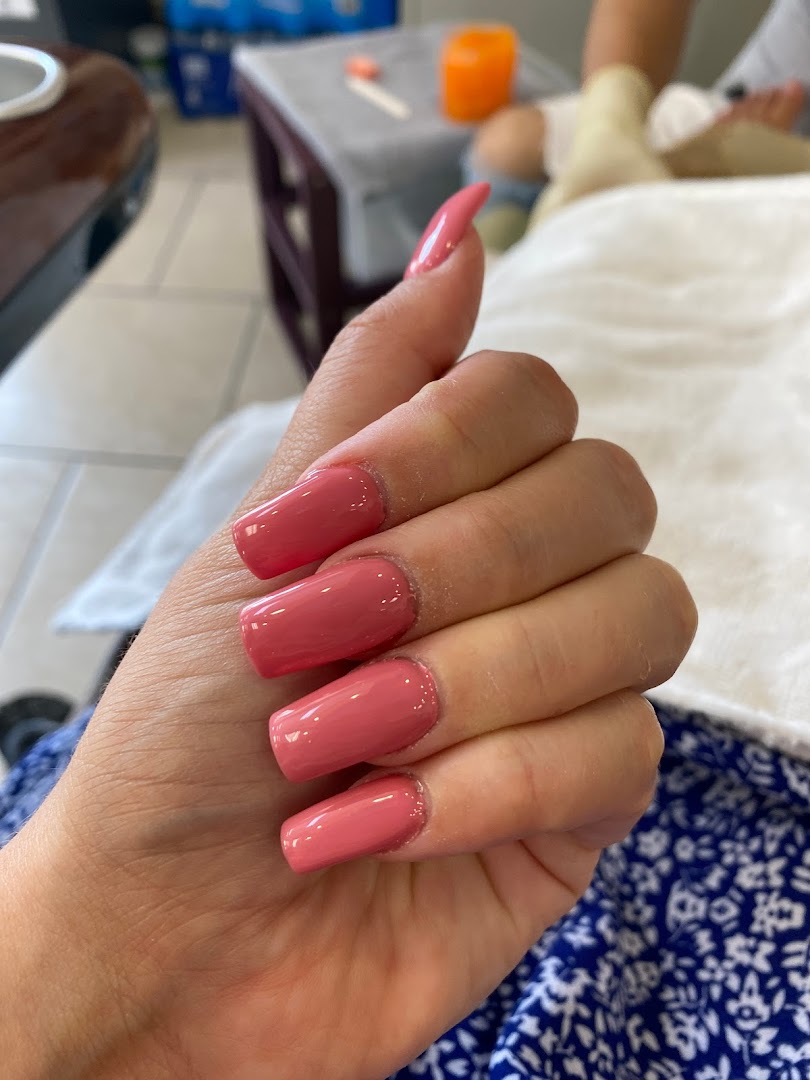 Queen Chico Nail & Spa