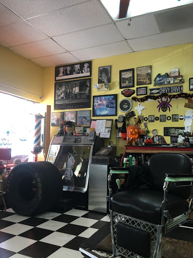 Barber Shop «Classics Barber Shop», reviews and photos, 30561 US Hwy 19 N, Palm Harbor, FL 34684, USA