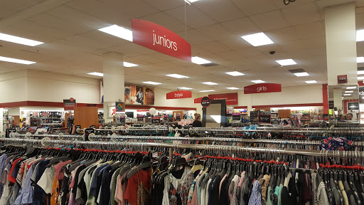 Department Store «T.J. Maxx», reviews and photos, 14 Danbury Rd, Wilton, CT 06897, USA