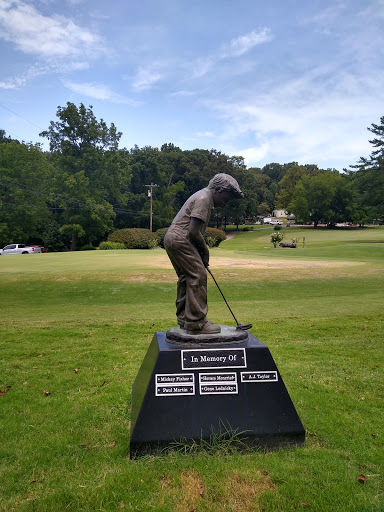 Golf Course «Swan Lake Golf Course», reviews and photos, 581 Dunbar Cave Rd, Clarksville, TN 37043, USA