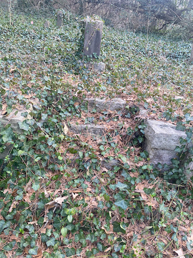 Cemetery «Crest Lawn Memorial Park», reviews and photos, 2000 Marietta Blvd NW, Atlanta, GA 30318, USA