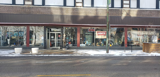 Army & Navy Surplus Shop «Army Navy Sales», reviews and photos, 3100 N Lincoln Ave, Chicago, IL 60657, USA