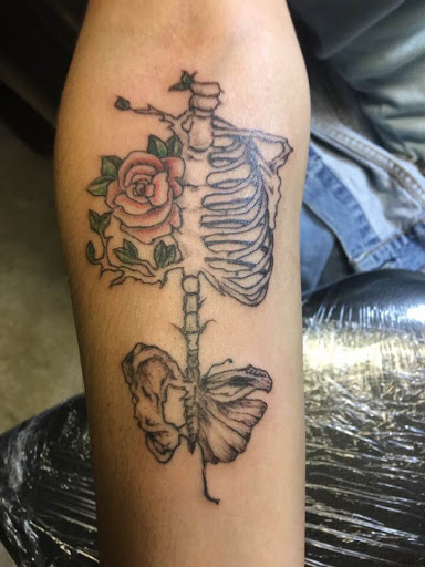 Explore tattoo ideas for hands, creative tattoo ideas in Sioux Falls, available at Starry Eyed Studio
