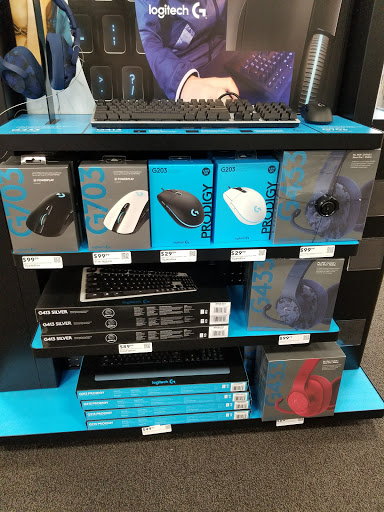 Electronics Store «Best Buy», reviews and photos, 1730 Pleasant Pl, Arlington, TX 76015, USA