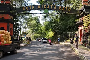 Gerbang Kota Wisata Batu image