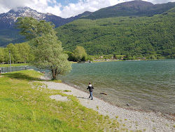 Photo de Spiaggia di Piona et ses beaux paysages