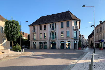 Photo du Banque Crédit Agricole de Champagne-Bourgogne à Nuits-Saint-Georges