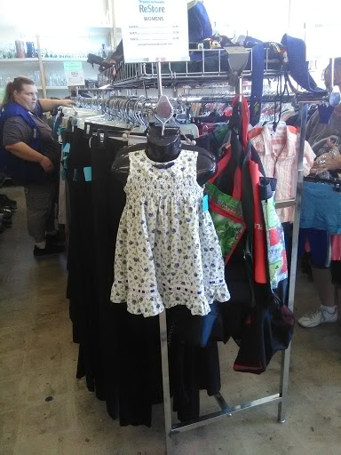 Discount Store «Habitat For Humanity ReStore», reviews and photos