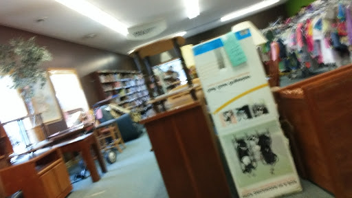 Thrift Store «Family Pathways Thrift Store», reviews and photos, 26816 Kettle River Blvd N, Wyoming, MN 55092, USA