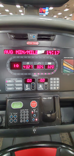 Gym «LA Fitness», reviews and photos, 25352 Woodward Ave, Royal Oak, MI 48067, USA