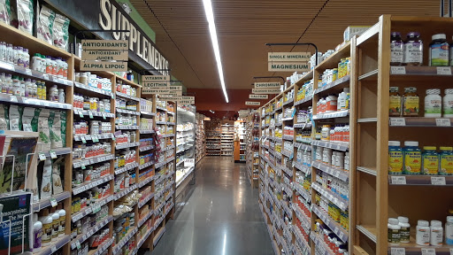 Natural Foods Store «Natural Grocers», reviews and photos, 13335 Shawnee Mission Pkwy, Shawnee, KS 66216, USA