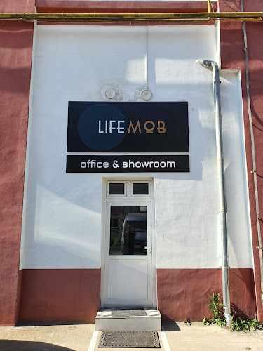 LifeMob - <nil>