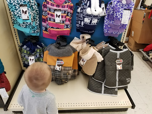 Pet Store «Feeders Supply», reviews and photos, 229 E Lewis and Clark Pkwy, Clarksville, IN 47129, USA