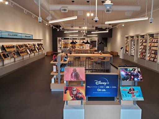 Cell Phone Store «Verizon», reviews and photos, 653 Sleater Kinney Rd SE, Lacey, WA 98503, USA