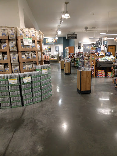 Grocery Store «Whole Foods Market», reviews and photos, Whole Foods Market, 110 Bloomingdale Rd, White Plains, NY 10605, USA