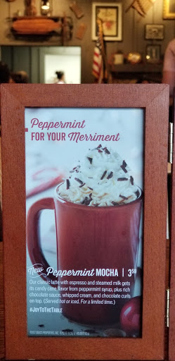 American Restaurant «Cracker Barrel Old Country Store», reviews and photos, 2697 Highwood Blvd, Smyrna, TN 37167, USA