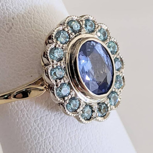 Jeweler «Yarnal Jewelers», reviews and photos, 4029 E Castro Valley Blvd, Castro Valley, CA 94552, USA