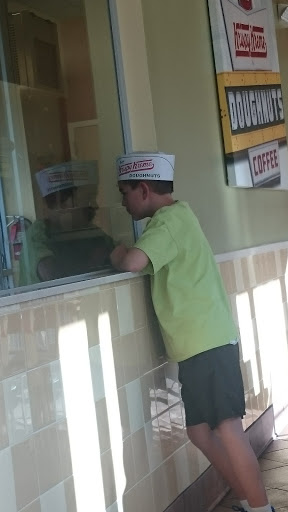 Bakery «Krispy Kreme Doughnuts», reviews and photos, 465 W 23rd St, Panama City, FL 32405, USA