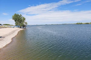 Aurora Reservoir image