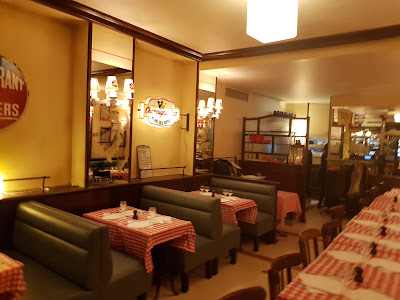 AUX BONS CRUS à Paris