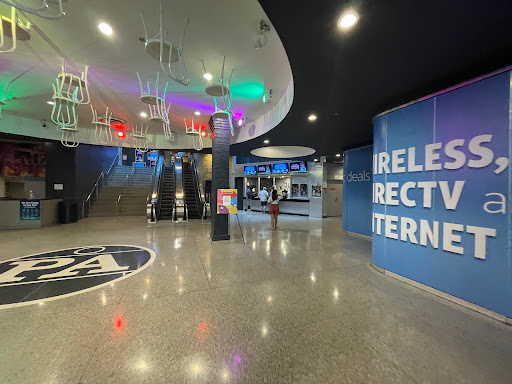 Shopping Mall «Pipers Alley Mall», reviews and photos, 210 W North Ave, Chicago, IL 60610, USA