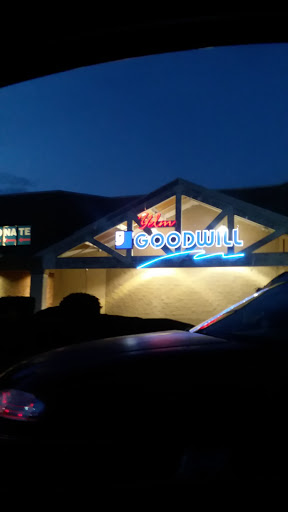 Thrift Store «Yelm Goodwill», reviews and photos, 906 E Yelm Ave, Yelm, WA 98597, USA