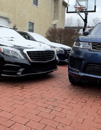 Car Dealer «Luxury Auto Sales, LLC», reviews and photos, 4880 Sinclair Rd, Columbus, OH 43229, USA